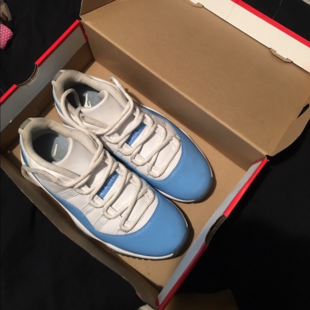 Jordan 11 University blues
